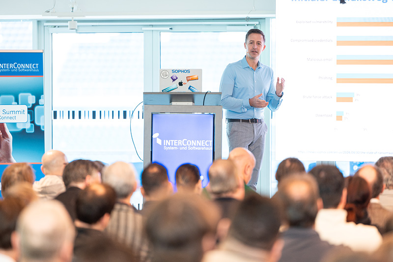 Mario Winter, Sophos, spricht über zukunftssichere IT-Sicherheit 24/7 mit einem Managed SOC Service.