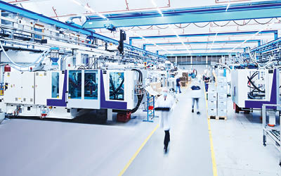 KM Packaging entwickelt und produziert qualitativ hochwertige und innovative Verschlusslösungen. KM Packaging entwickelt und produziert qualitativ hochwertige und innovative Verschlusslösungen.
