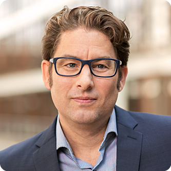 Dr. Oliver Meyer-van Raay